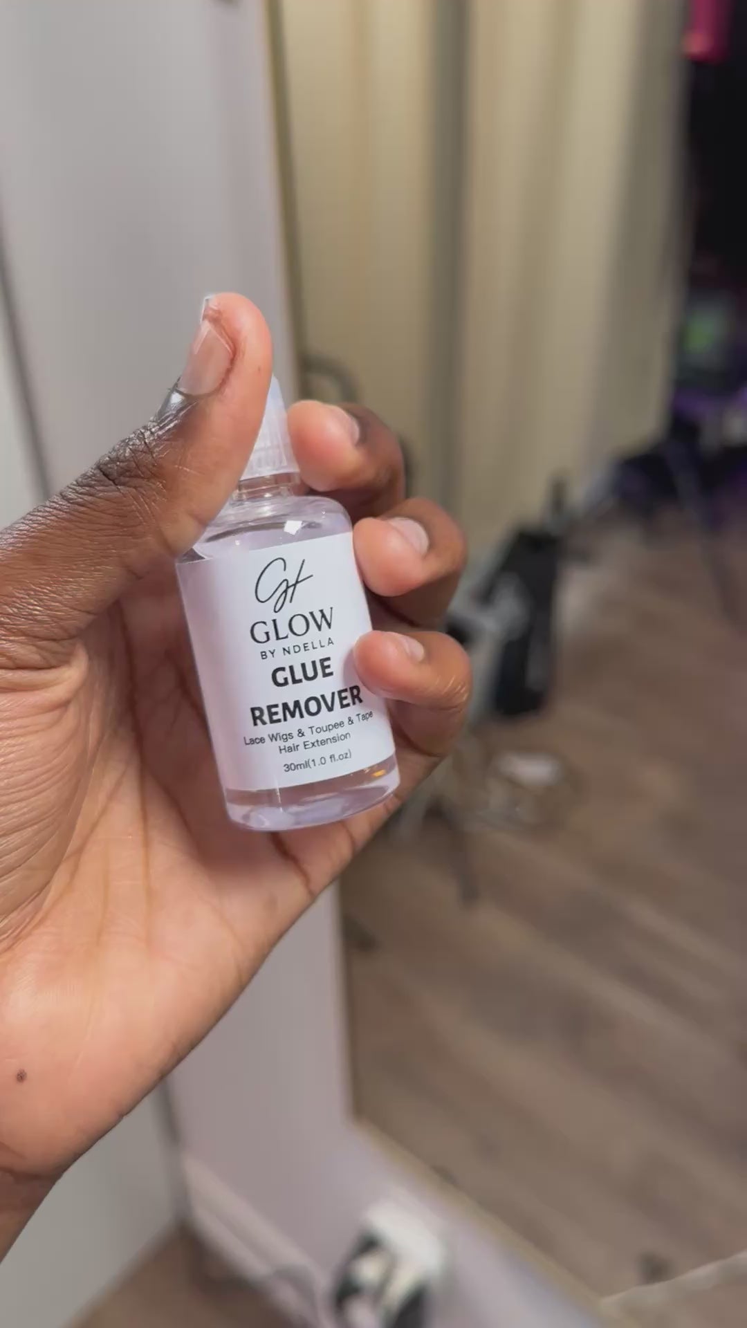 Dissolvant pour colle